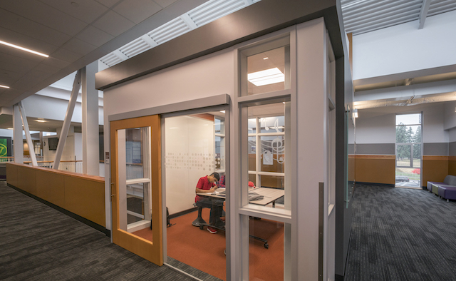 Caption: Single leaf sliding doors support North Creek High School’s (NCHS) collaborative culture in Bothell, Washington. Credit: © Chris Eden / edenphotography.us